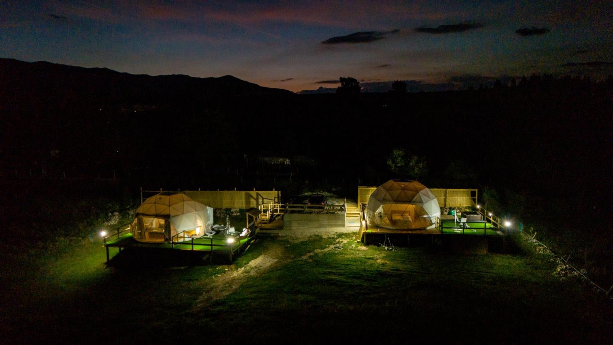 מלון זבליאק Durmitor Glamp מראה חיצוני תמונה