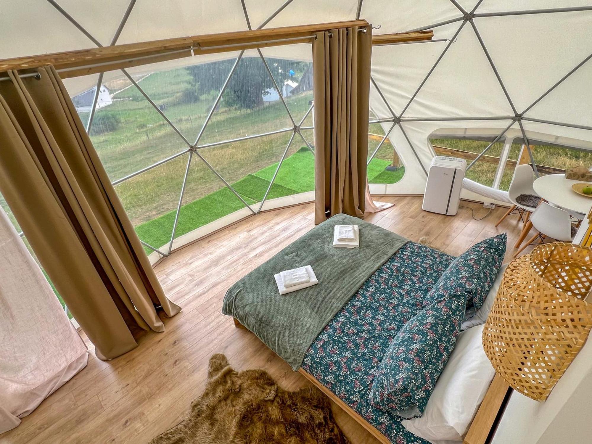 מלון זבליאק Durmitor Glamp מראה חיצוני תמונה