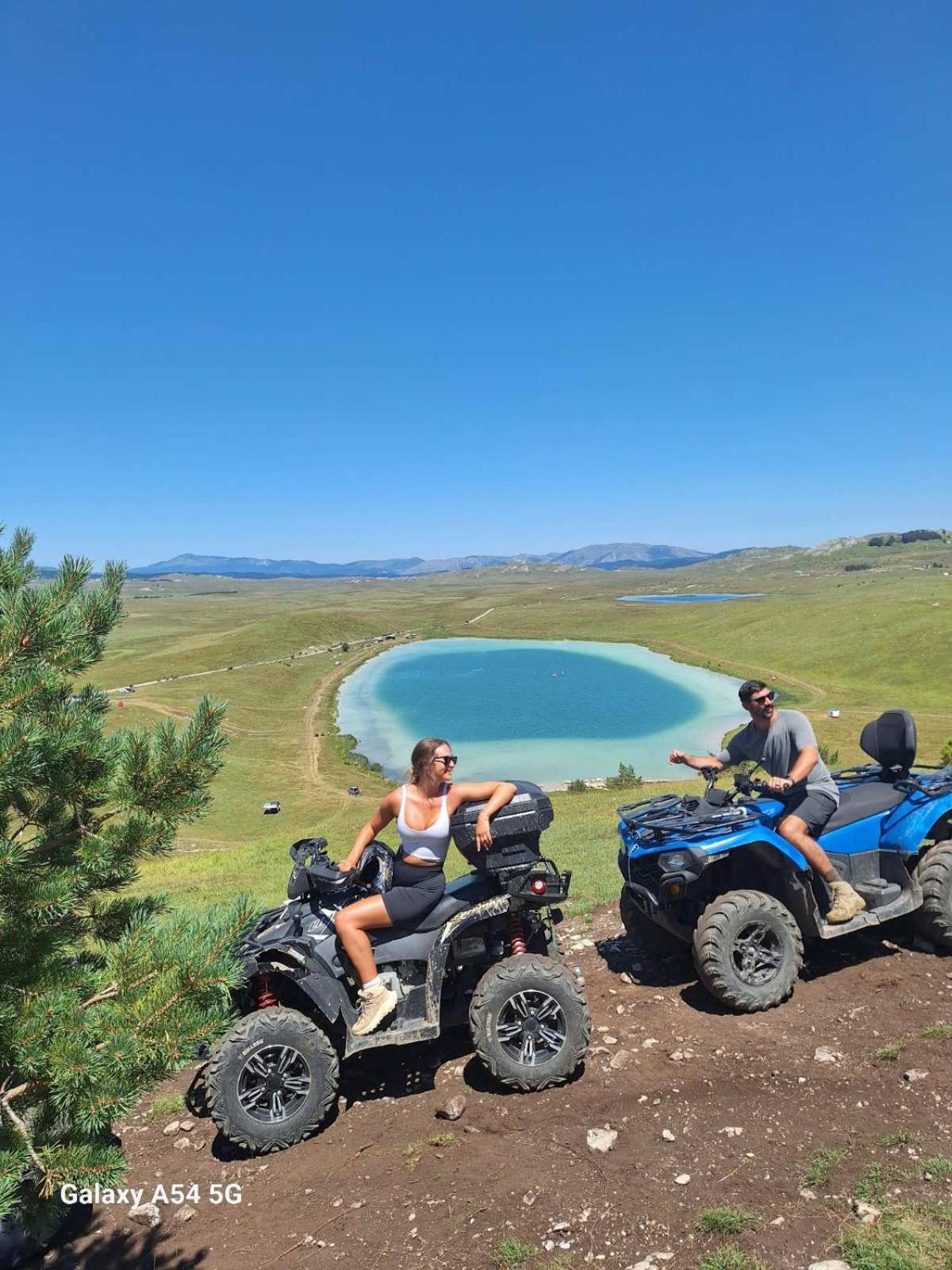 מלון זבליאק Durmitor Glamp מראה חיצוני תמונה