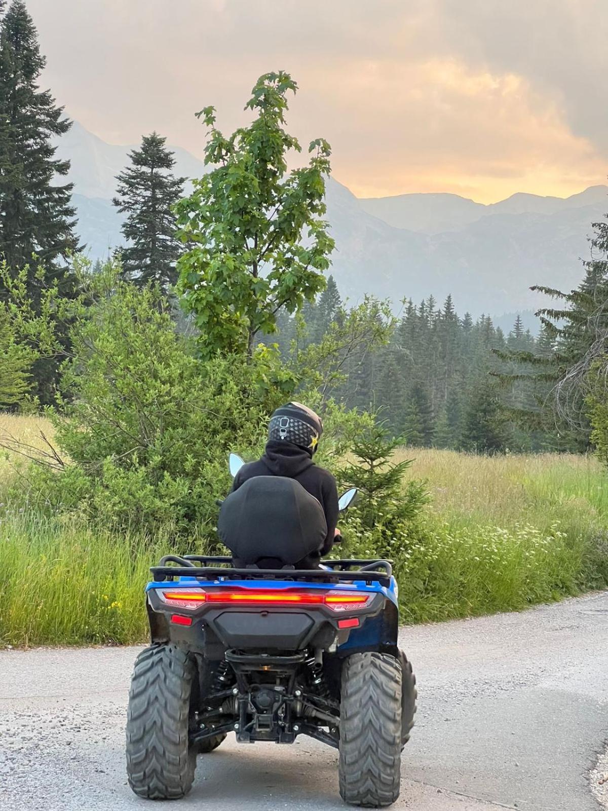 מלון זבליאק Durmitor Glamp מראה חיצוני תמונה