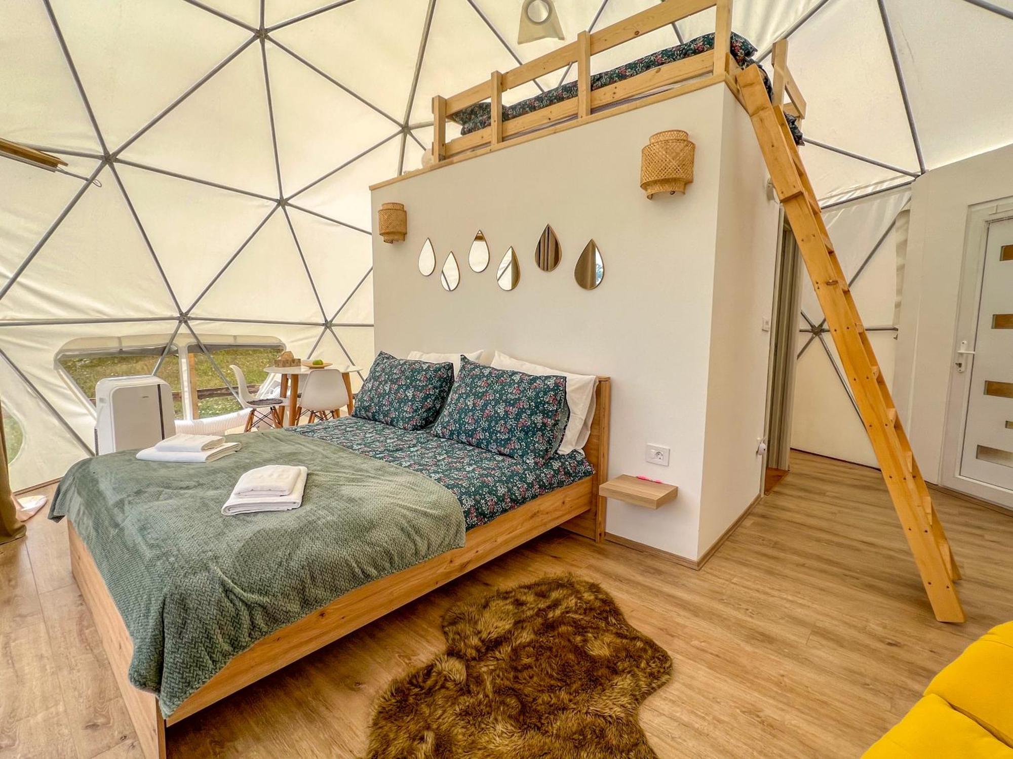 מלון זבליאק Durmitor Glamp מראה חיצוני תמונה